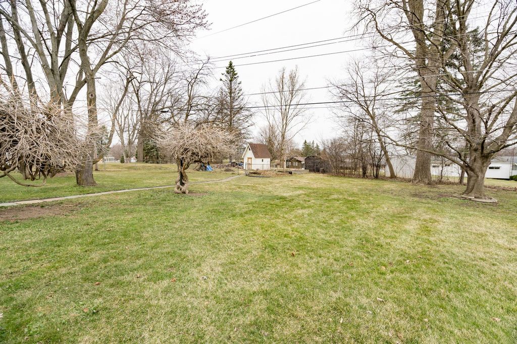 listing image 52