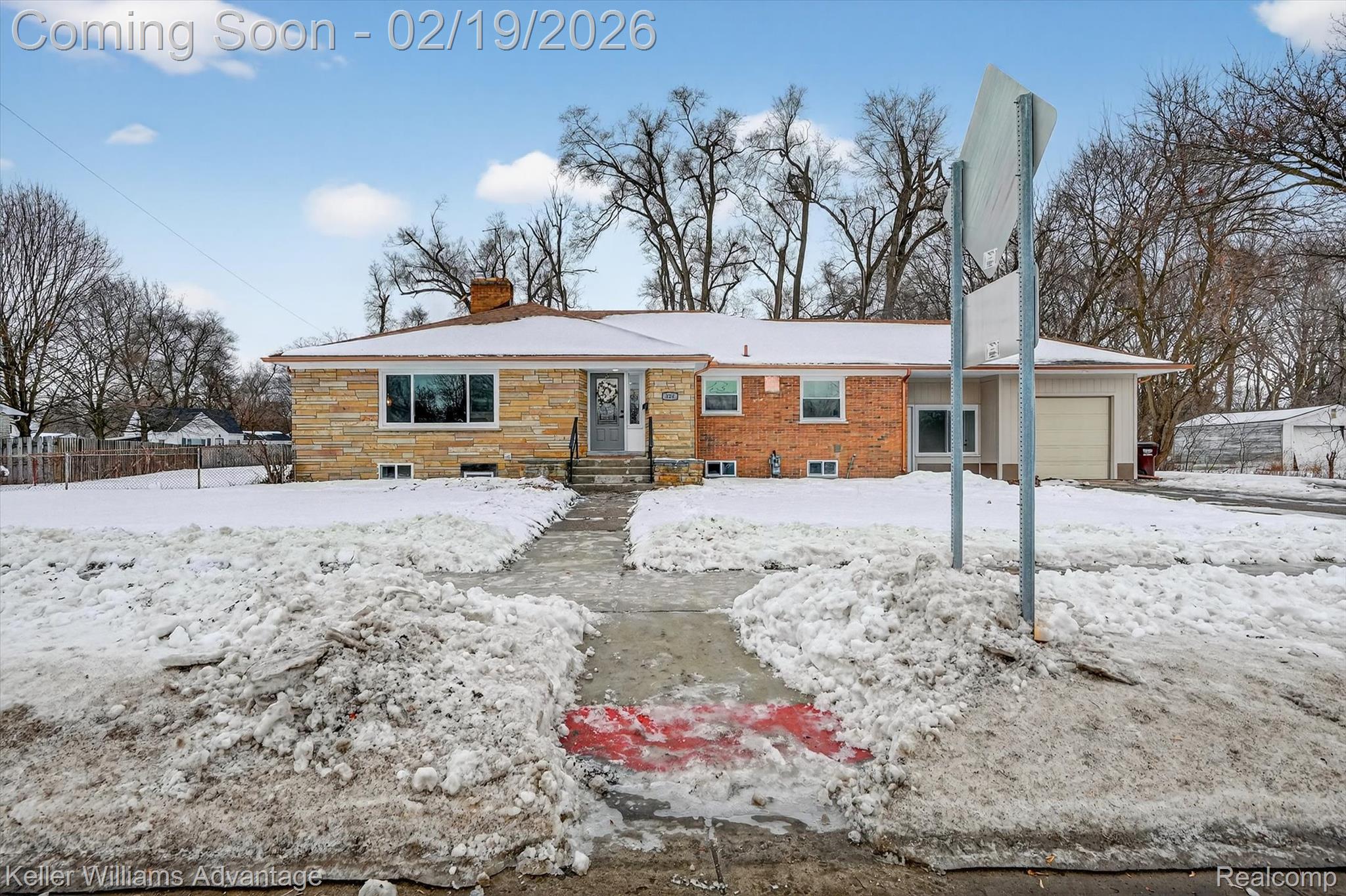 324 S Hamilton Street