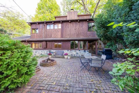 1540 Jones Drive Ann Arbor City MI 48105