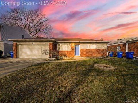 29277 Merrick Avenue Warren City MI 48092