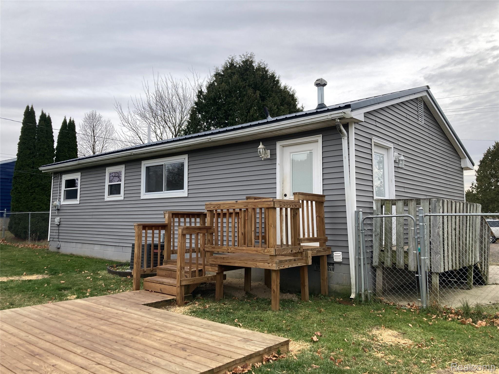 3784 Lippincott Lippincott Road