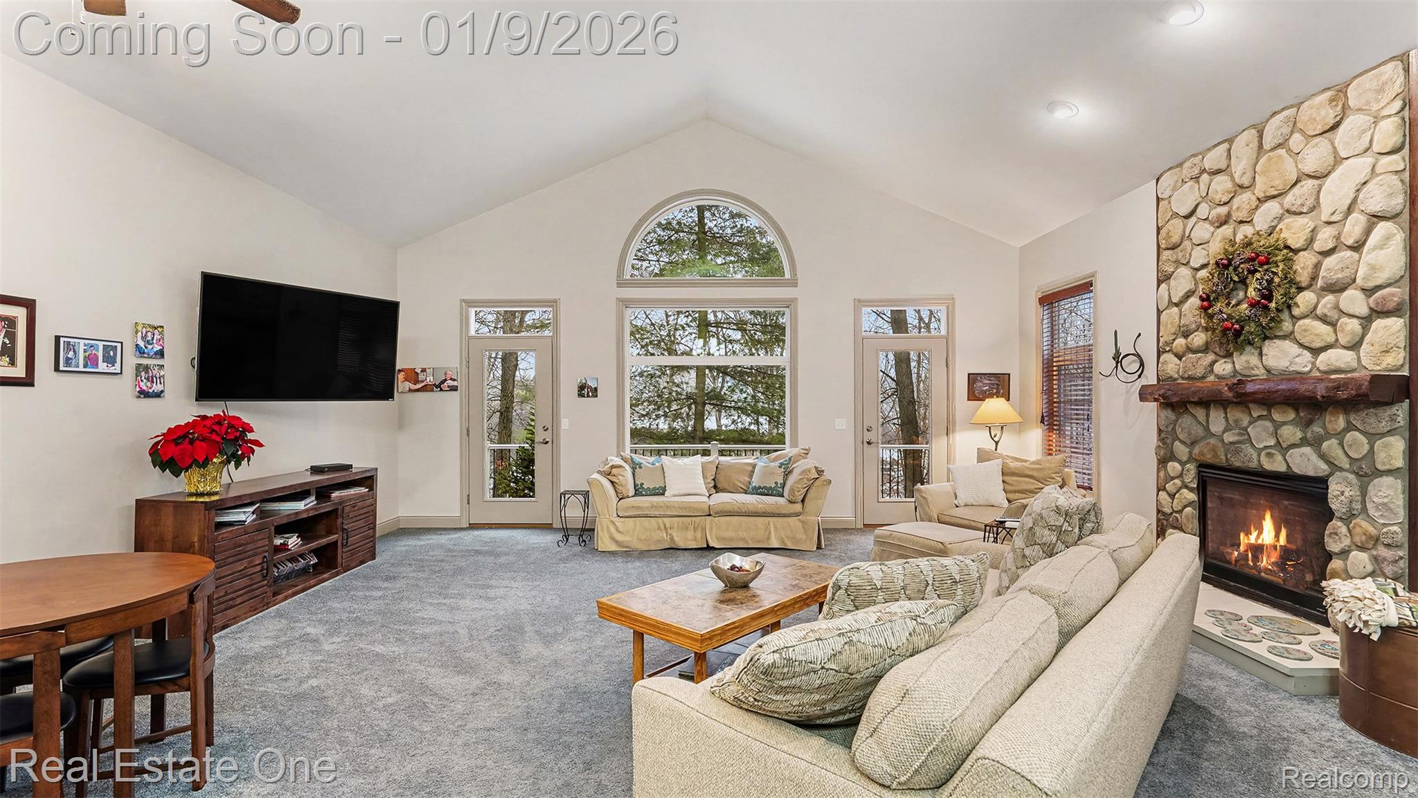 10456 Oak Shore Drive