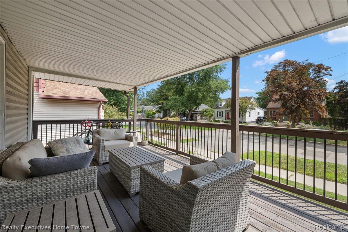 203 E Lewiston Avenue