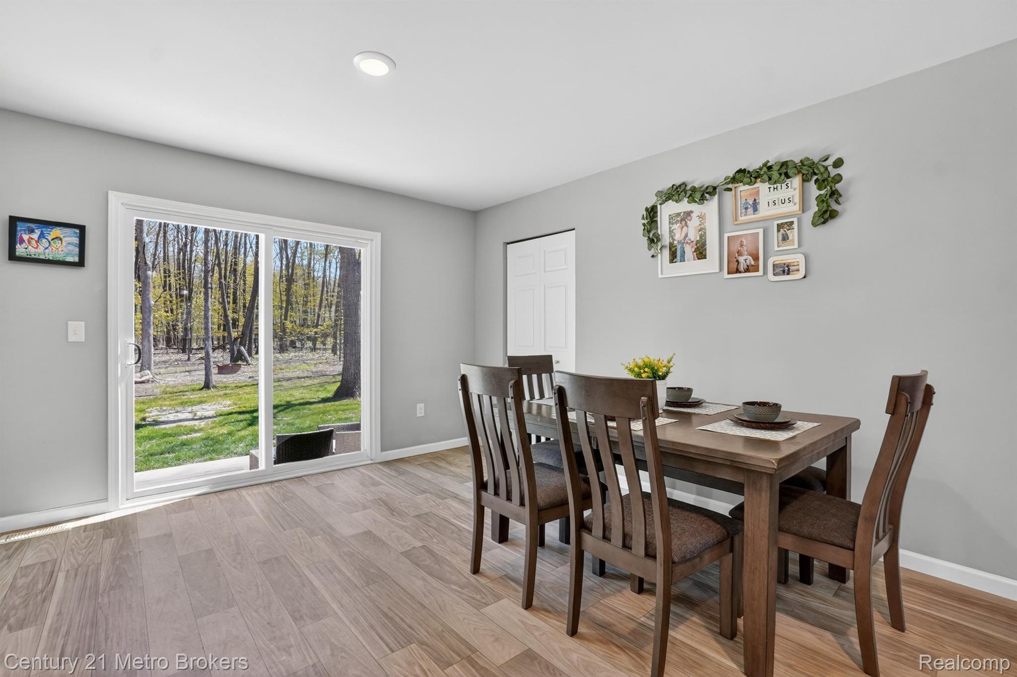 7205 Timberline Drive