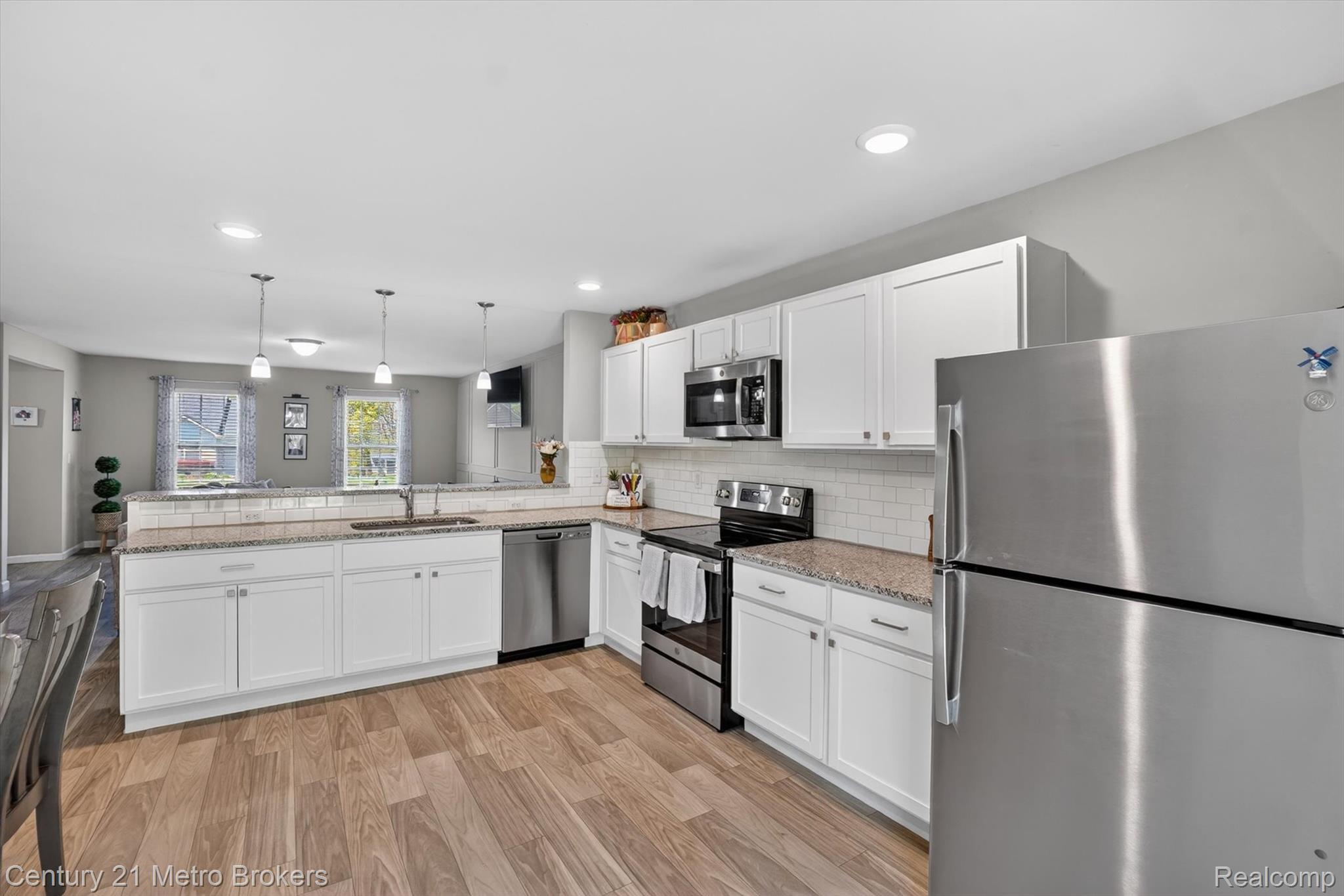 7205 Timberline Drive