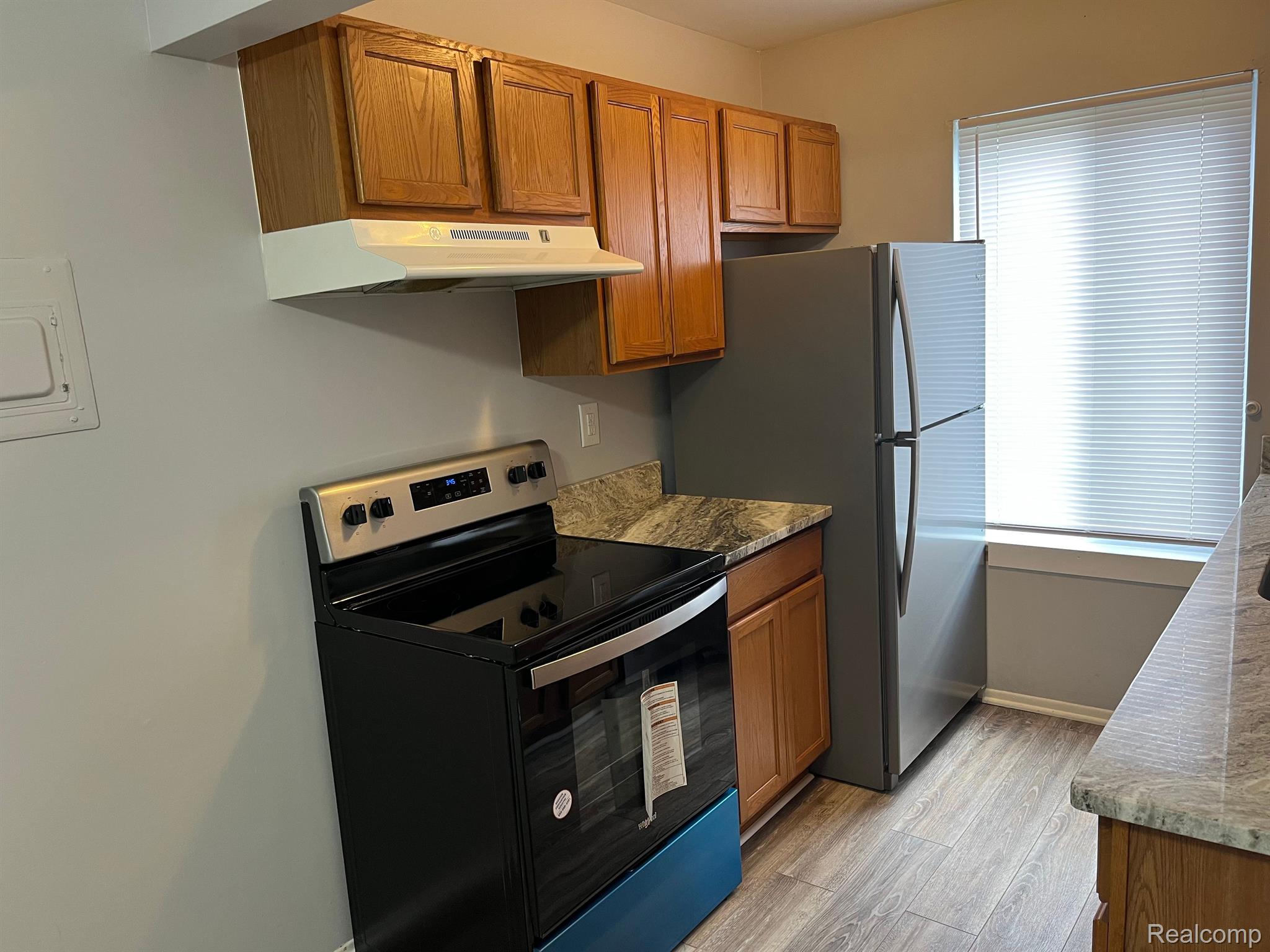 9926 ALLEN POINTE Drive