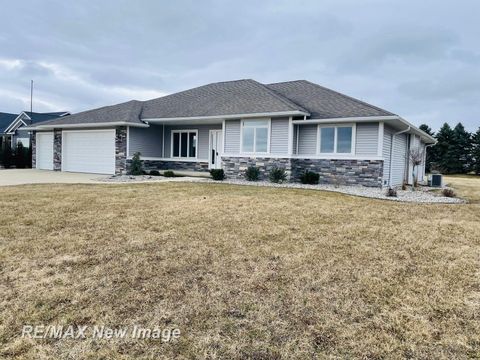 Photo of 6958 Pleasant Ridge Trail, Saginaw Charter Township, MI 48603 (MLS # 61050202514)