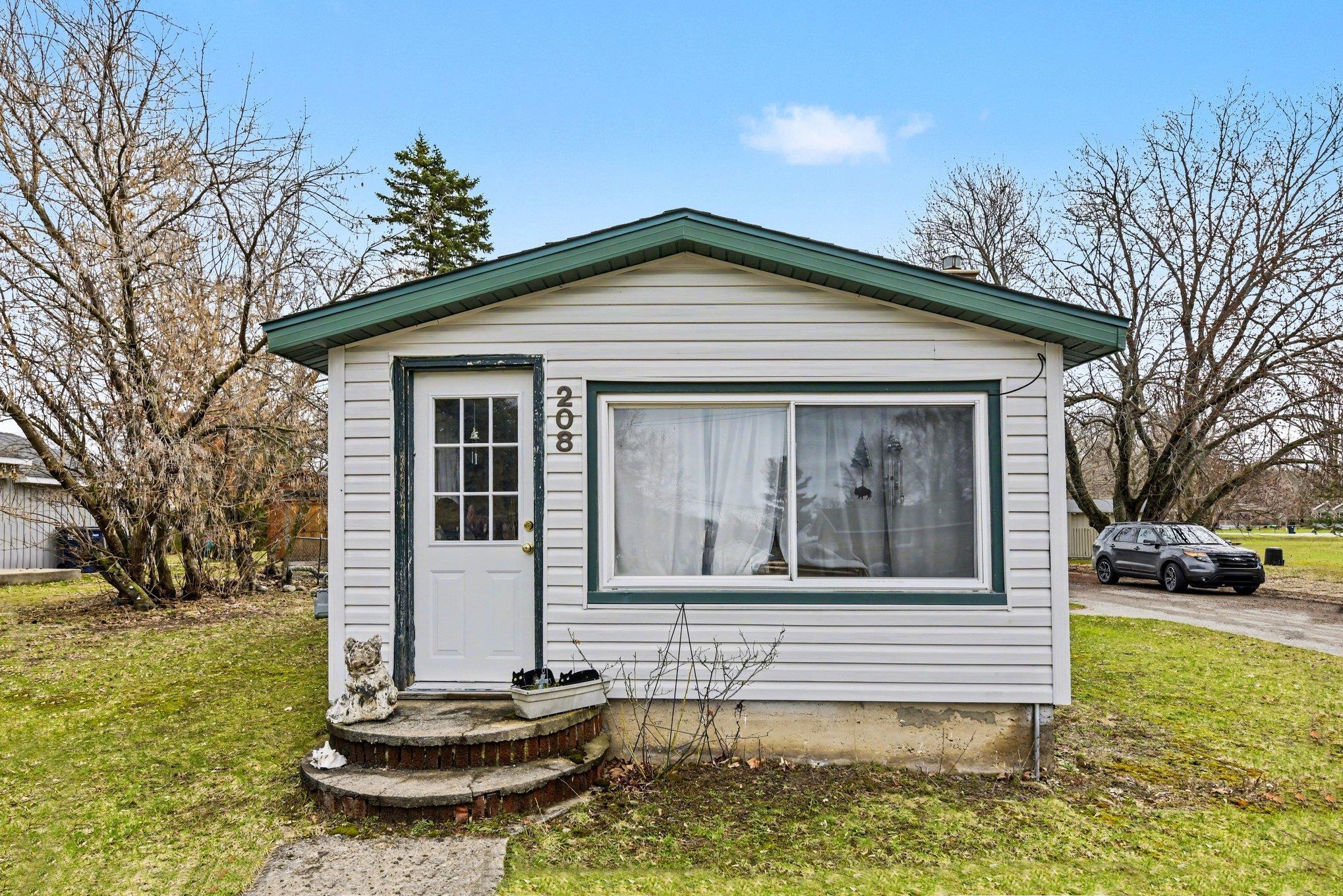 208 N Beech Street