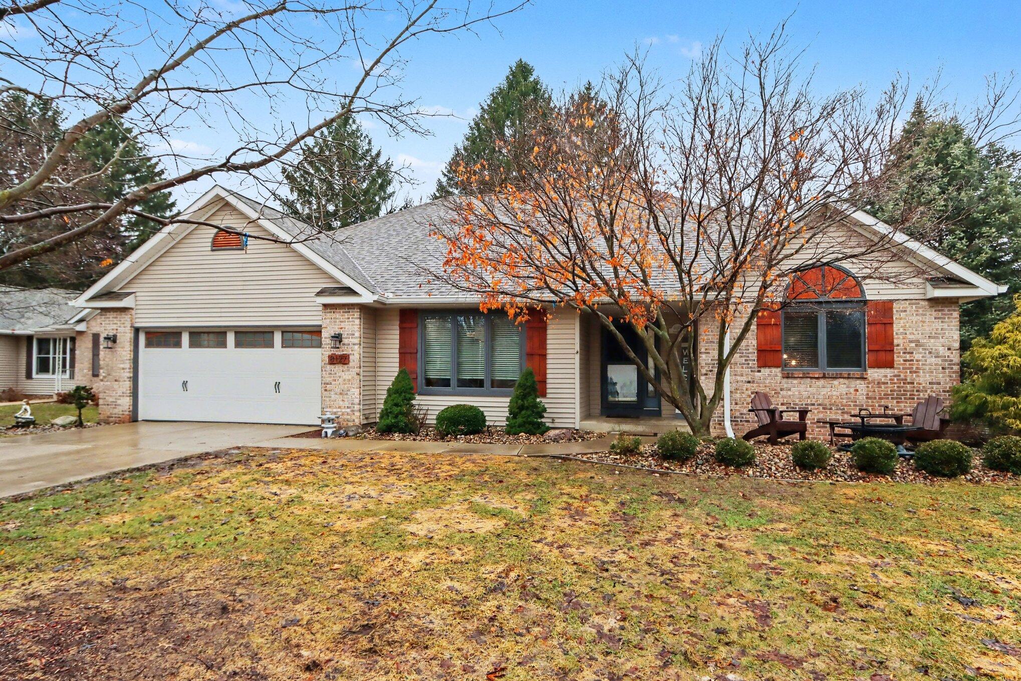 8127 Robinbrook Street