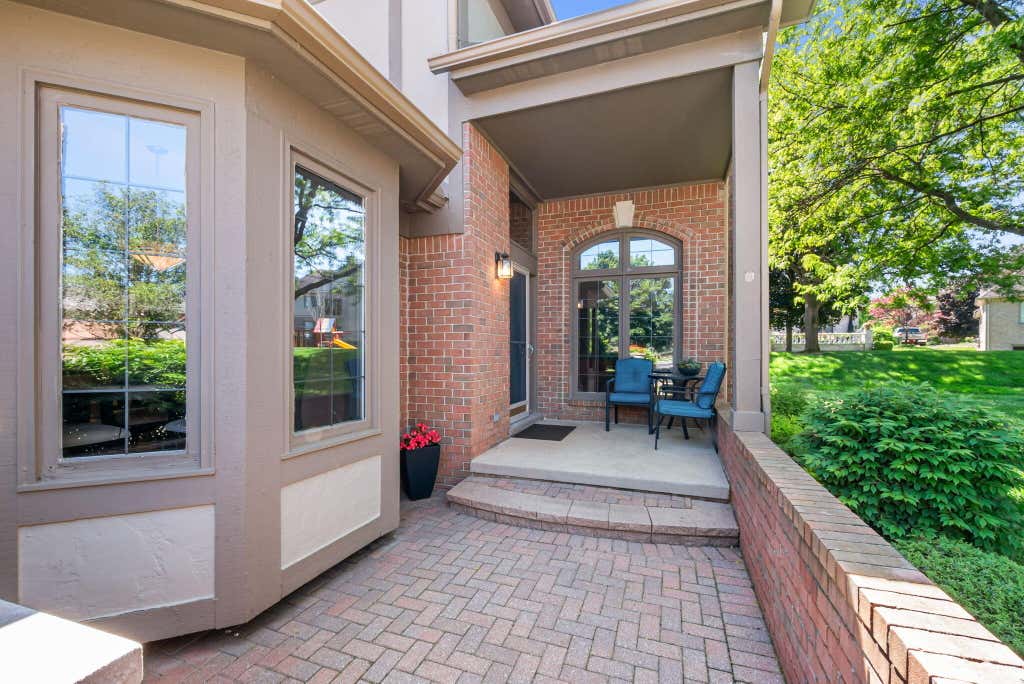Photo of 54661 Bellingham Drive, Shelby Charter Township, MI 48316 (MLS # 81026026484)