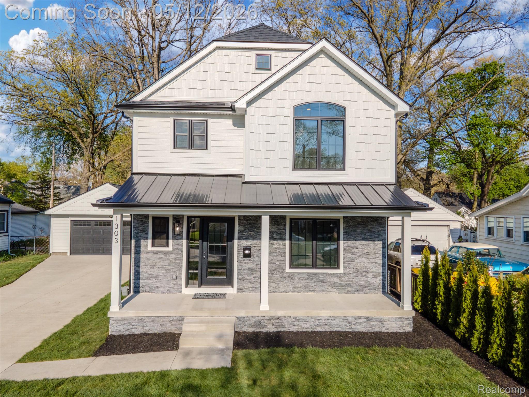 1303 Mohawk Avenue