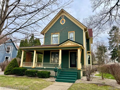 415 W Sibley Street Howell City MI 48843