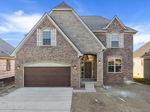 42435 Magnolia Drive Sterling Heights City MI 48314