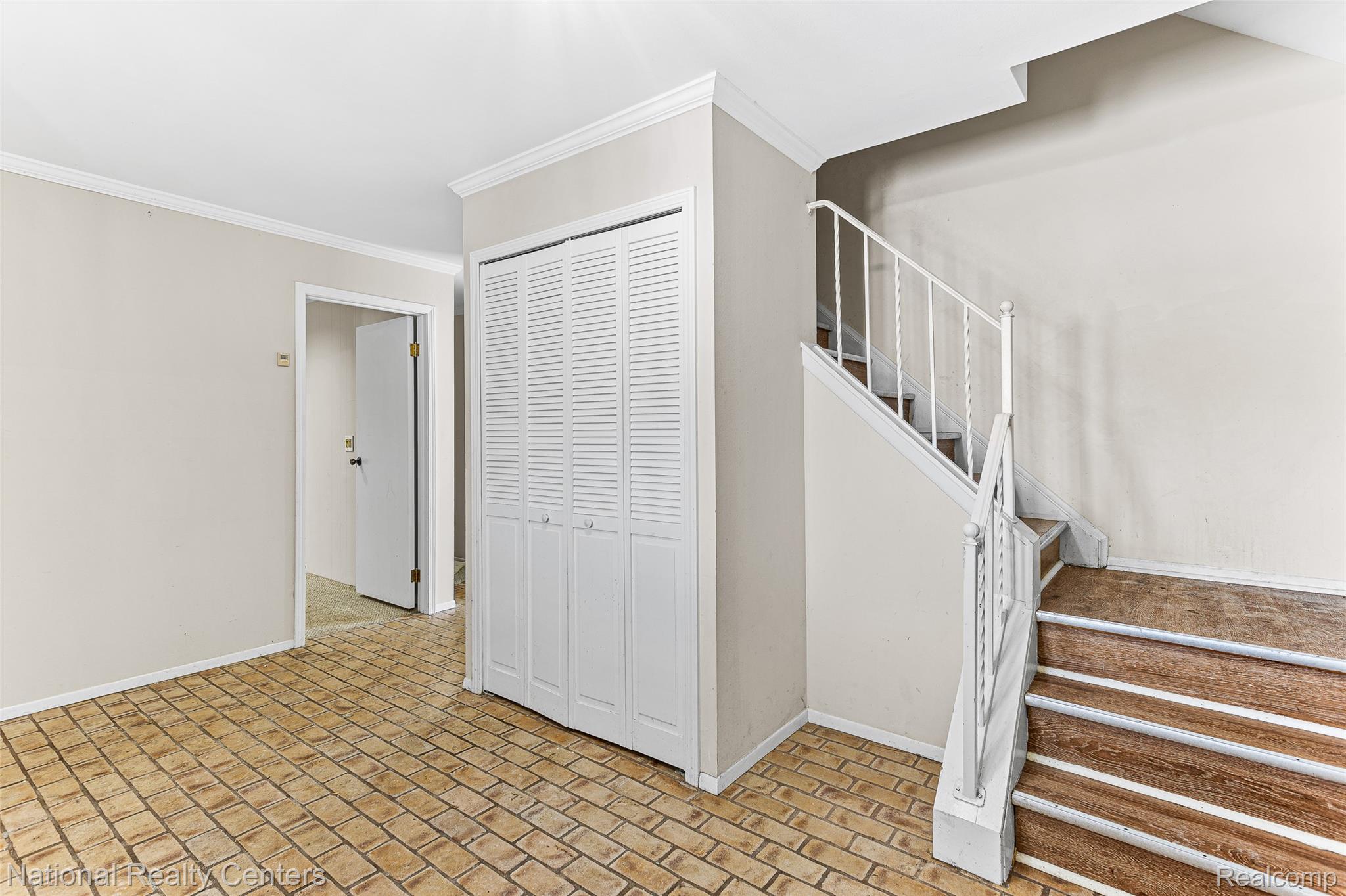 4817 Faircourt Drive