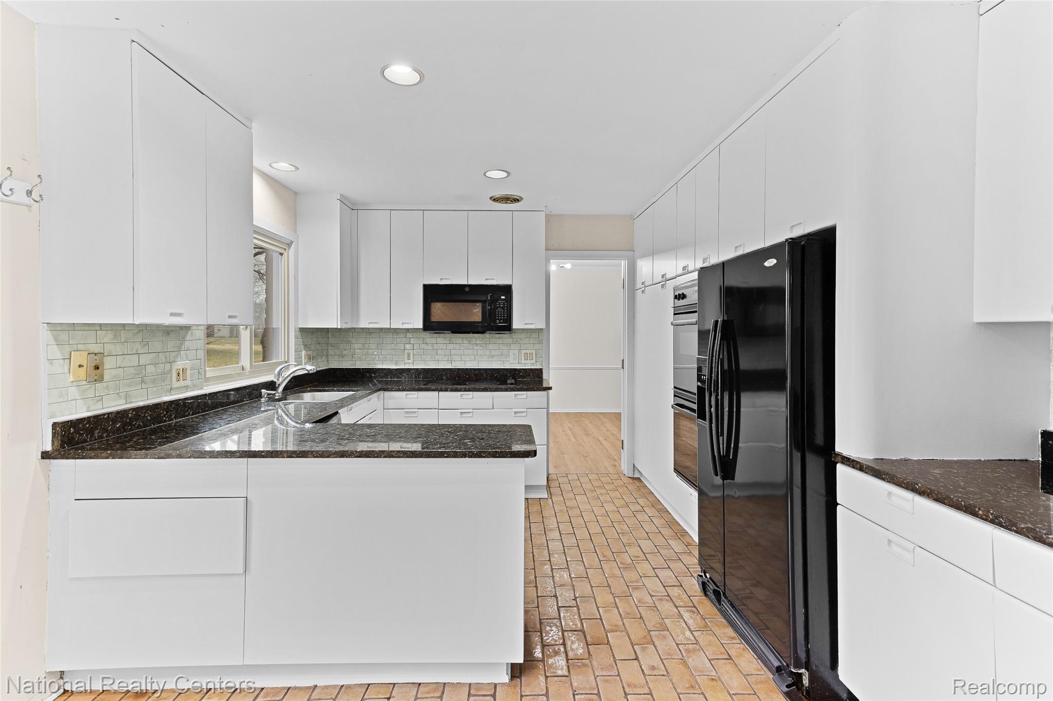 4817 Faircourt Drive