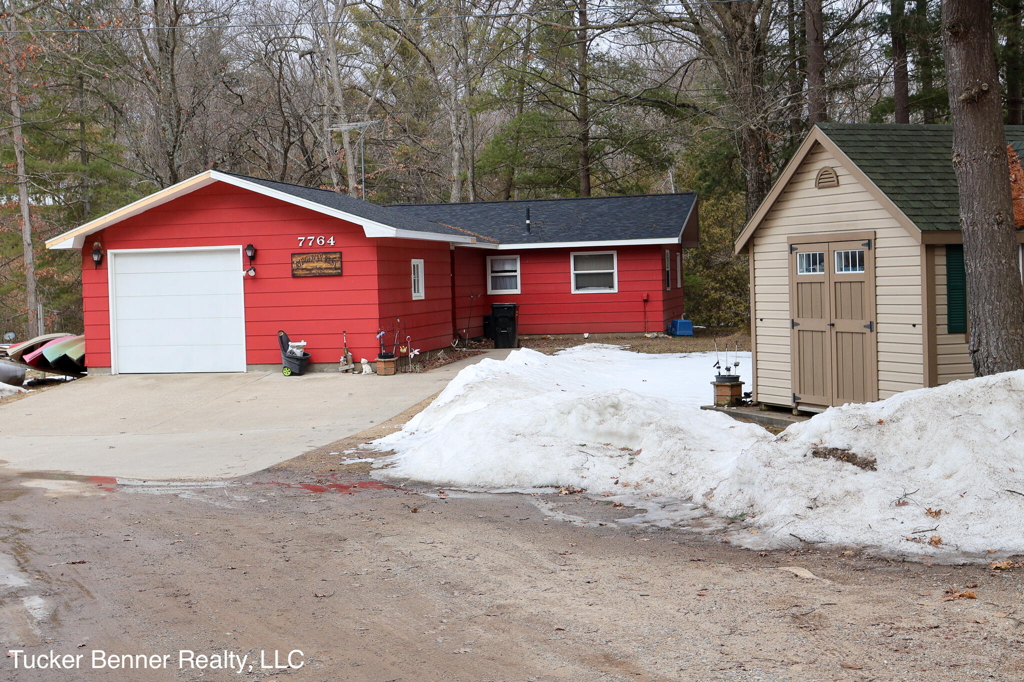 7764 E Saint Huberts Trail