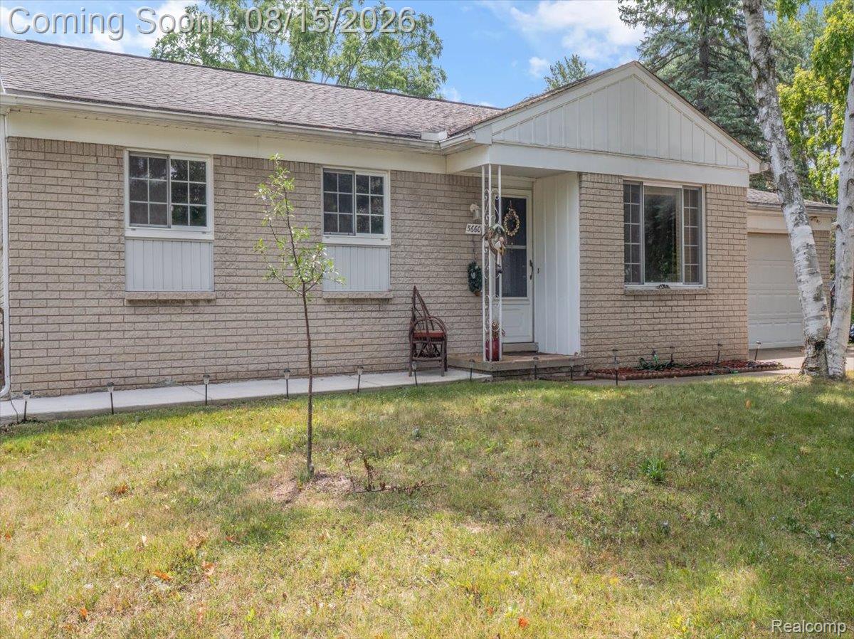 5660 Wright Drive