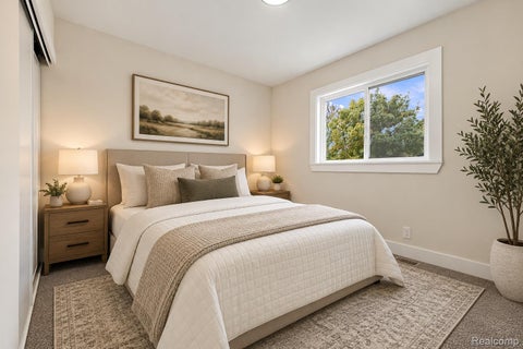 Tiny photo for 15834 Chestnut Street, Roseville City, MI 48066 (MLS # 20261080935)
