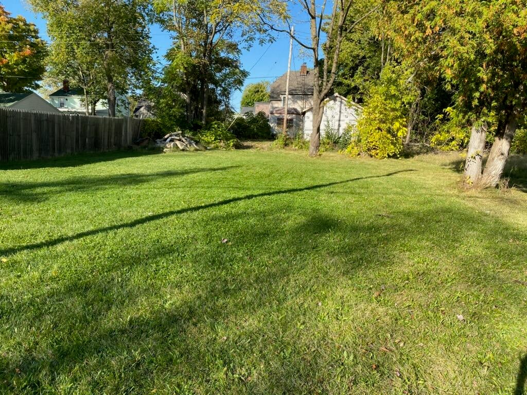 547 Copeman Boulevard