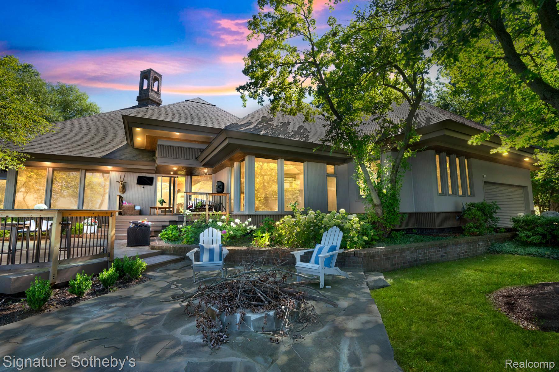 401 Glazier Road