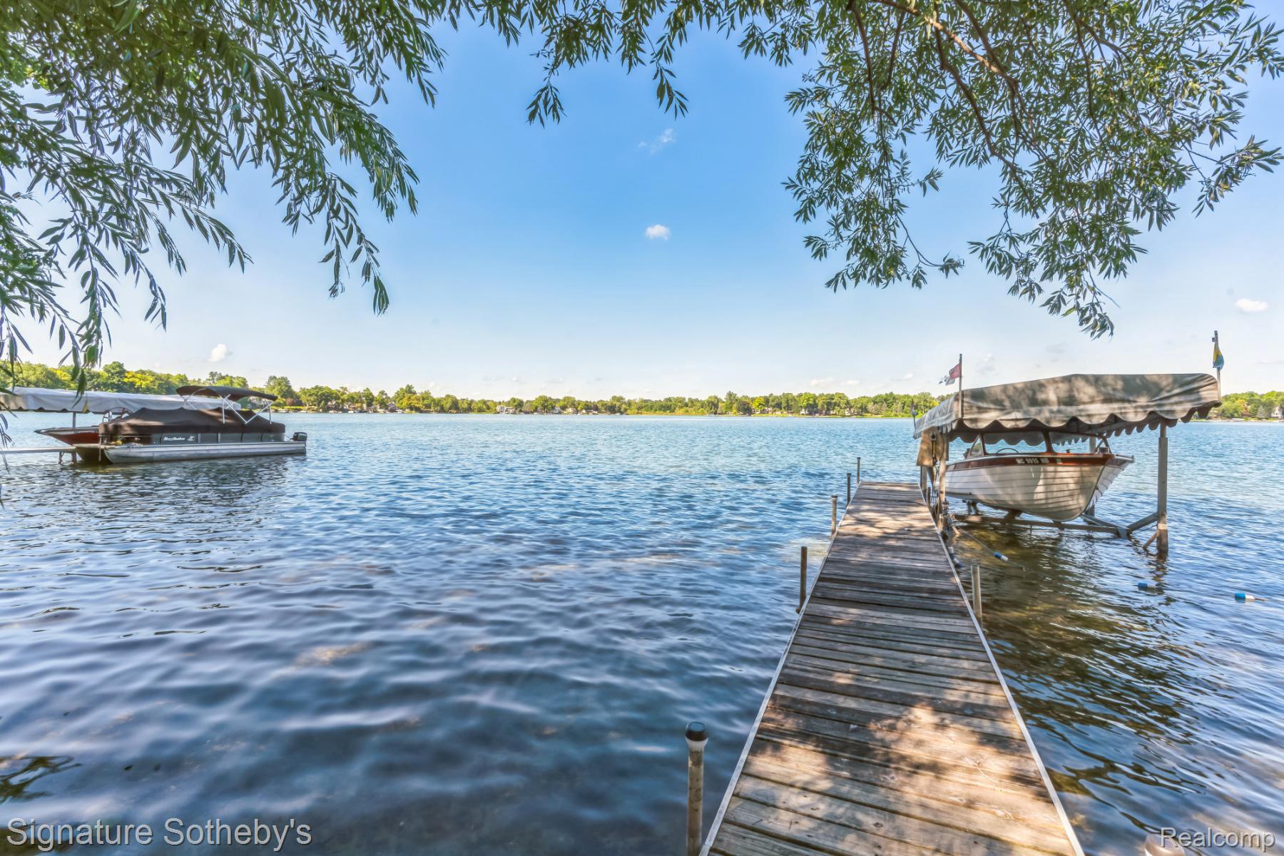 401 Glazier Road