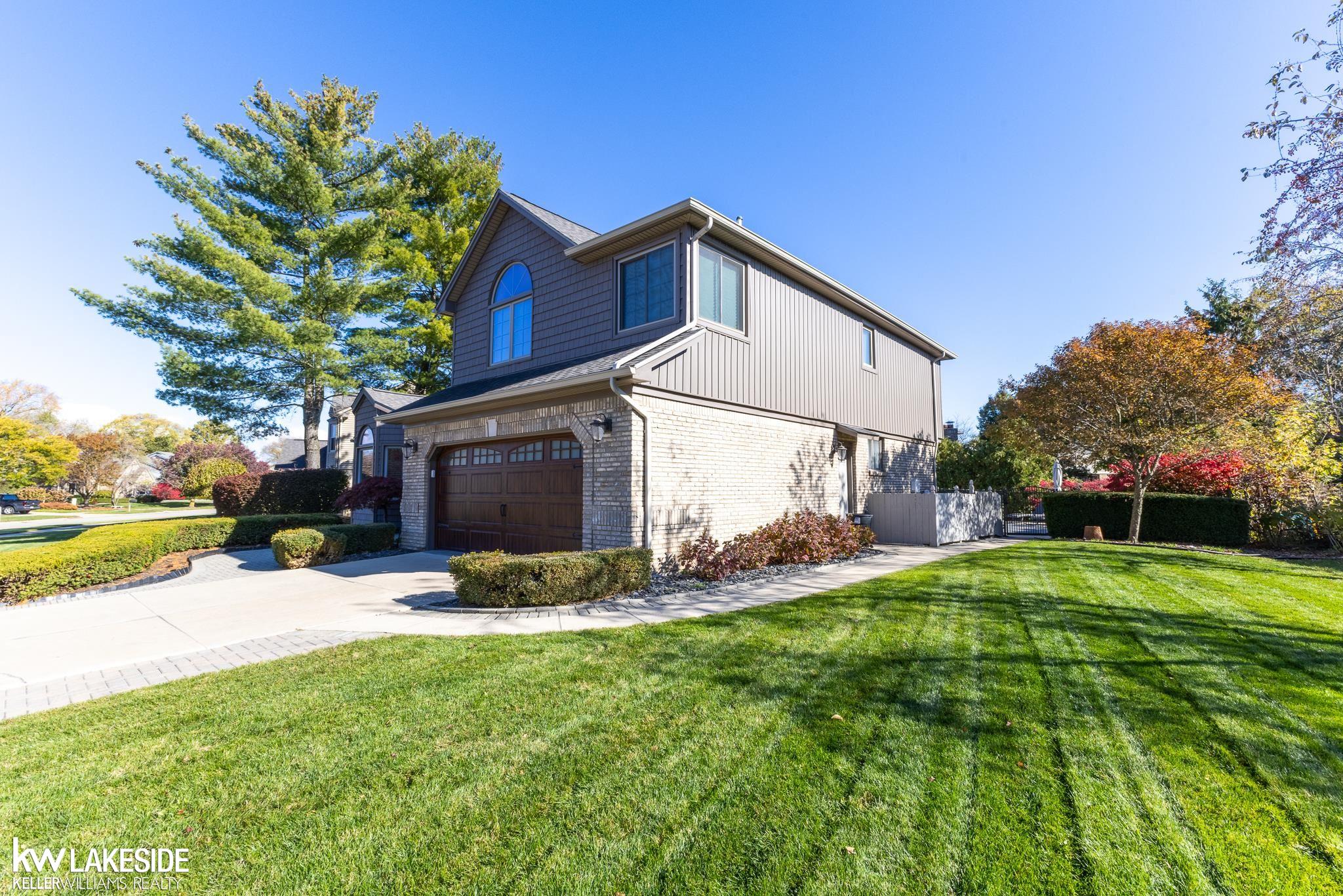 43852 Columbia Drive