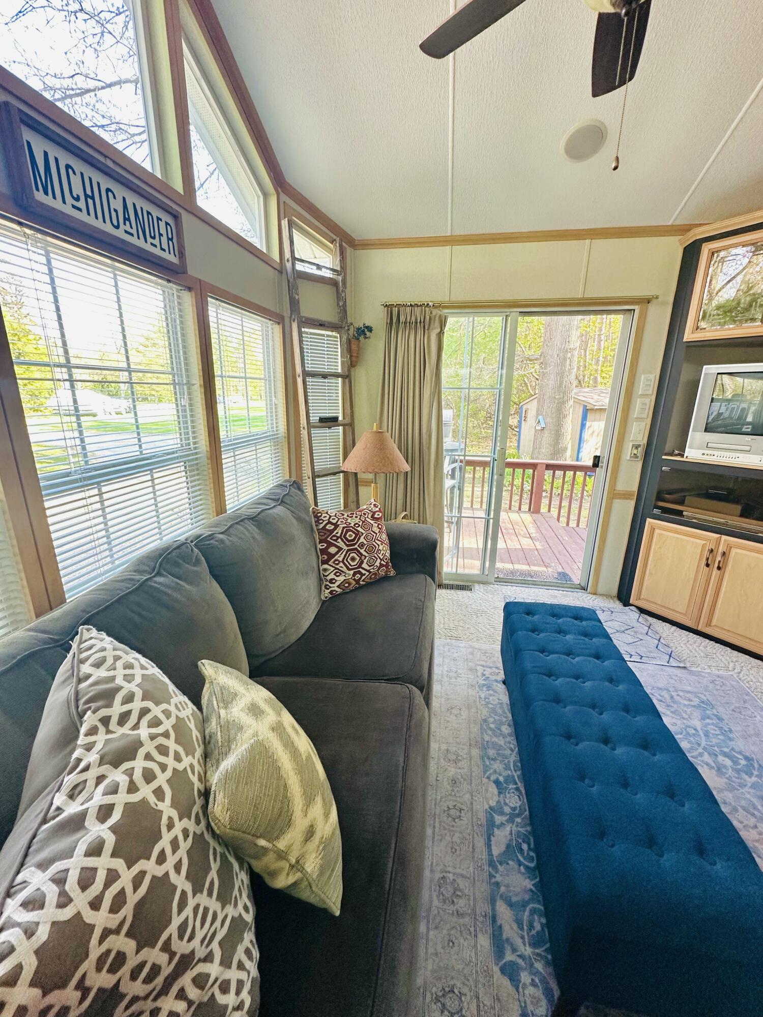 6473 Blue Star Highway #12