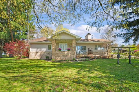 57802 92nd Avenue Hamilton Township MI 49047