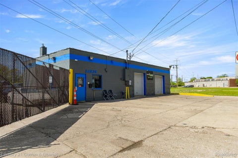 Photo for 34939 Brush Street