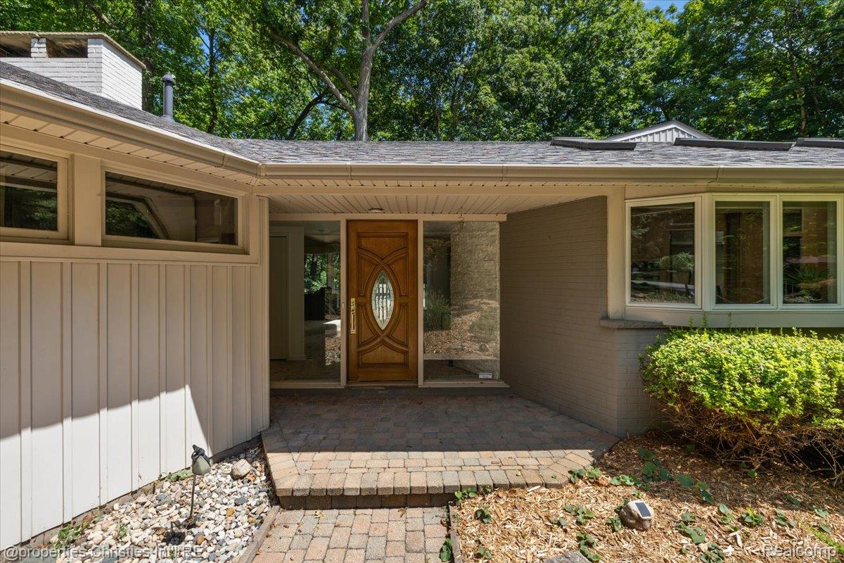 34448 Quaker Valley Road