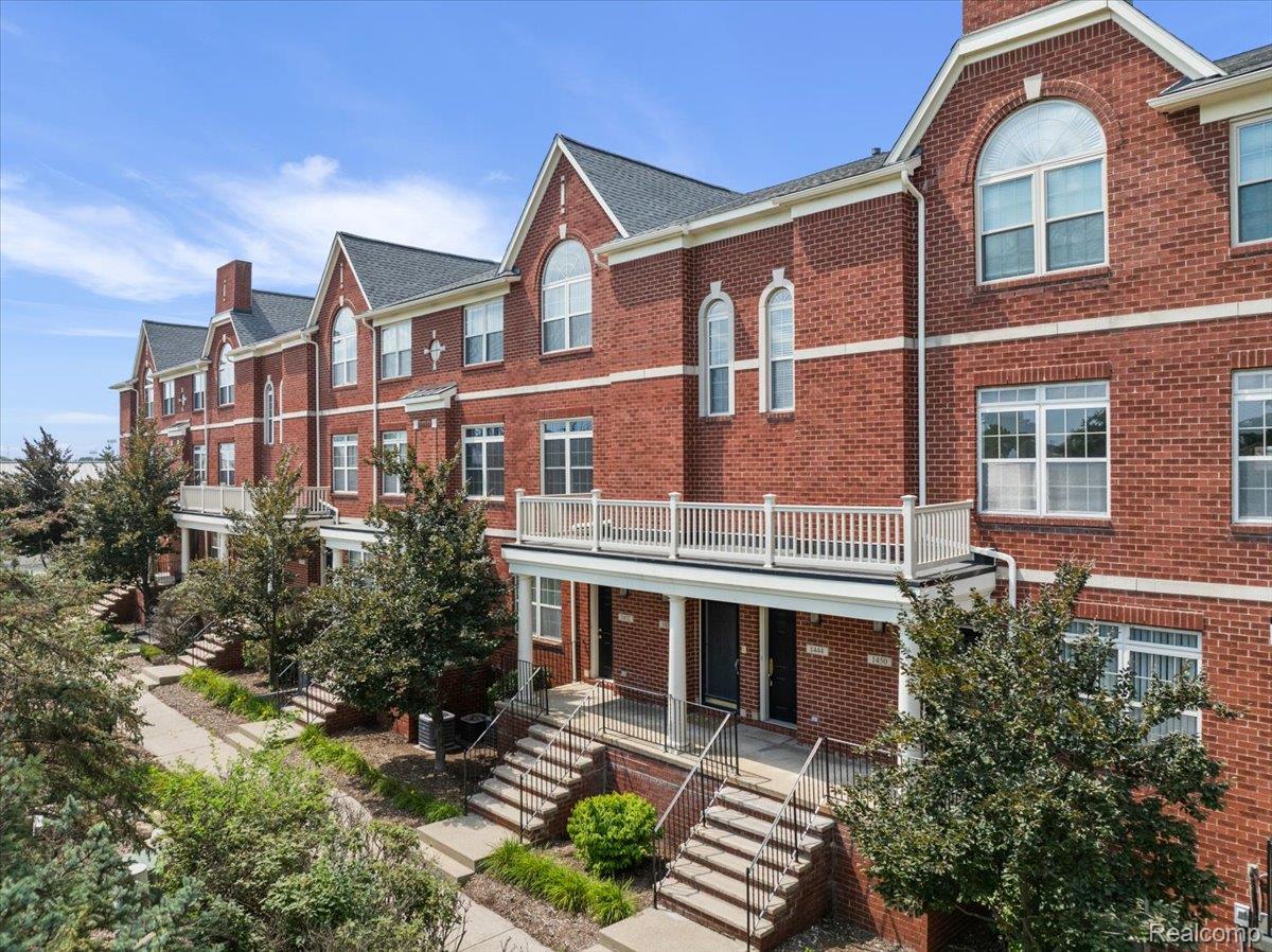 1438 Devon Lane