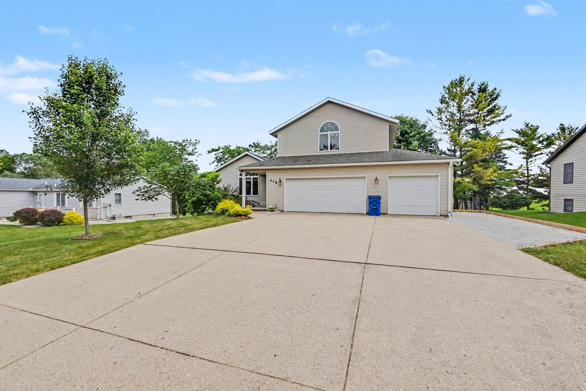 678 Apache Drive
