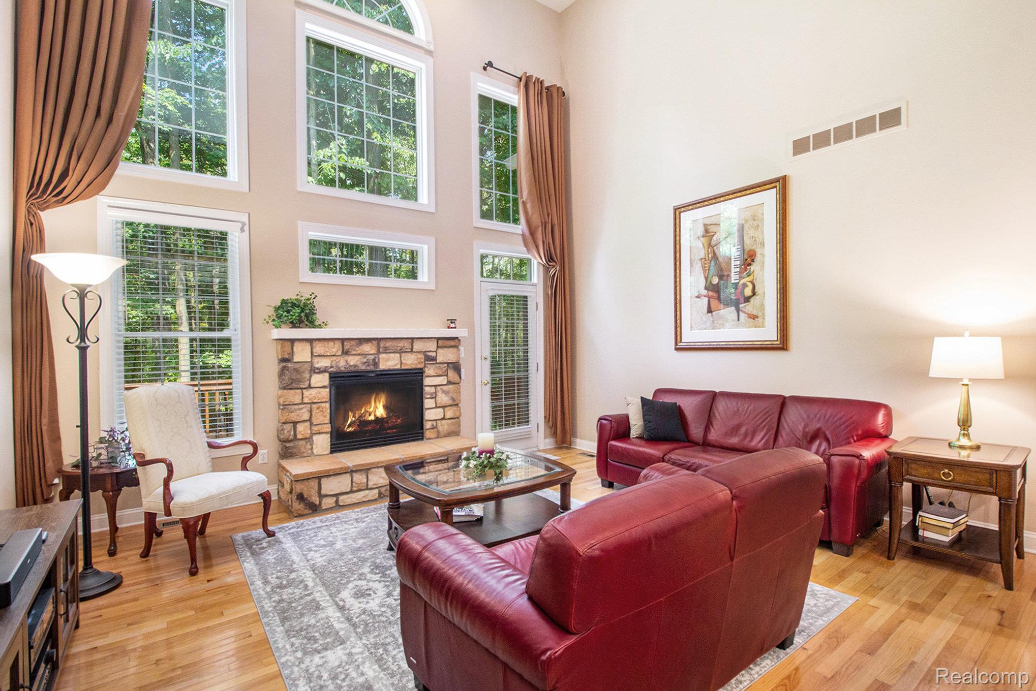 49674 Timber Trail