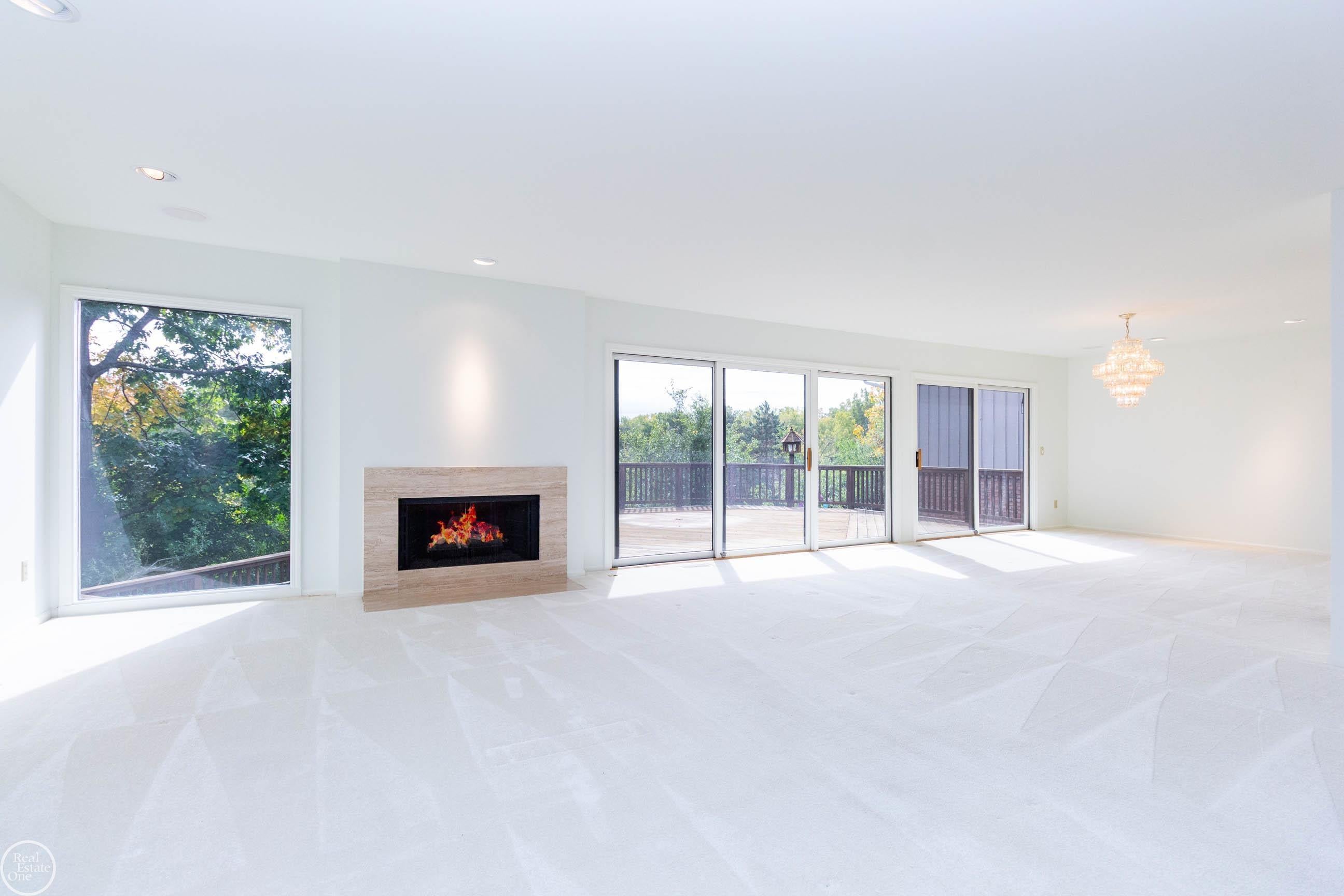 4811 Cliffside Drive