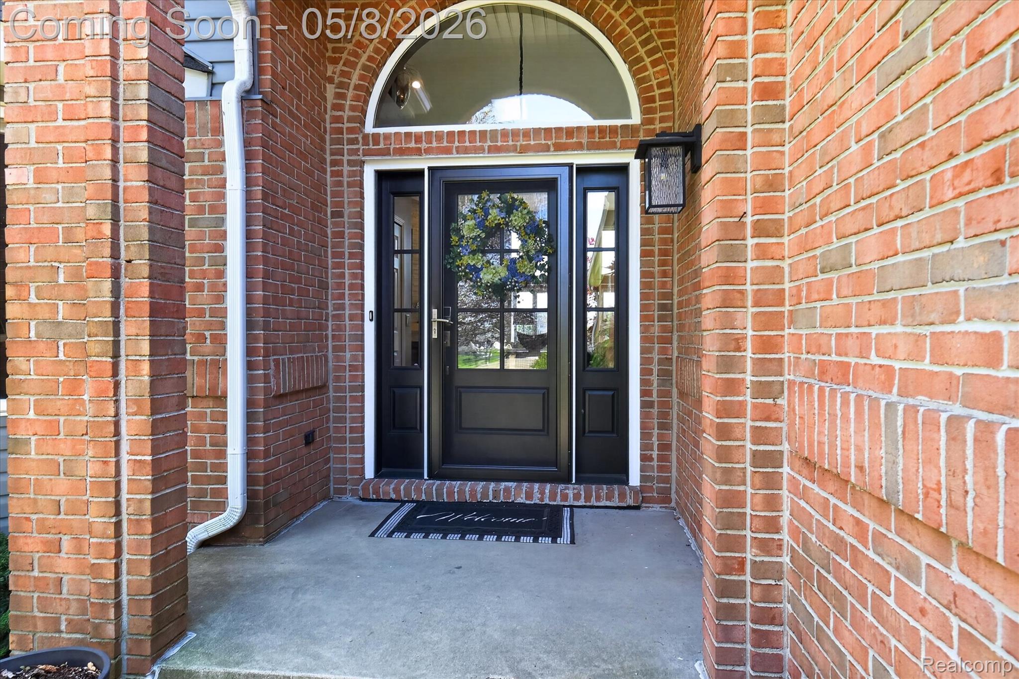 8955 Sandy Ridge Drive