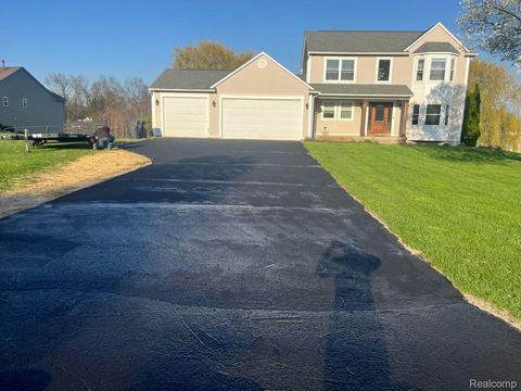 9440 Apple Court Tyrone Township MI 48430