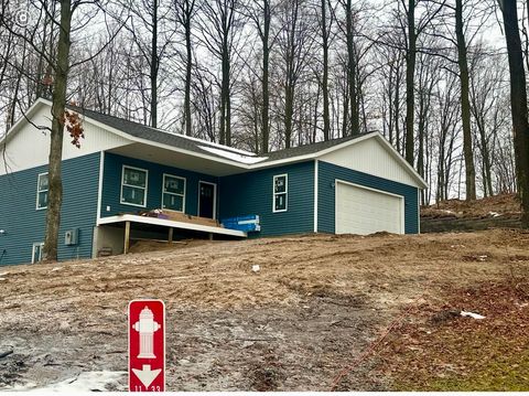 1028 Birmley Estates Drive Garfield Charter Township MI 49696