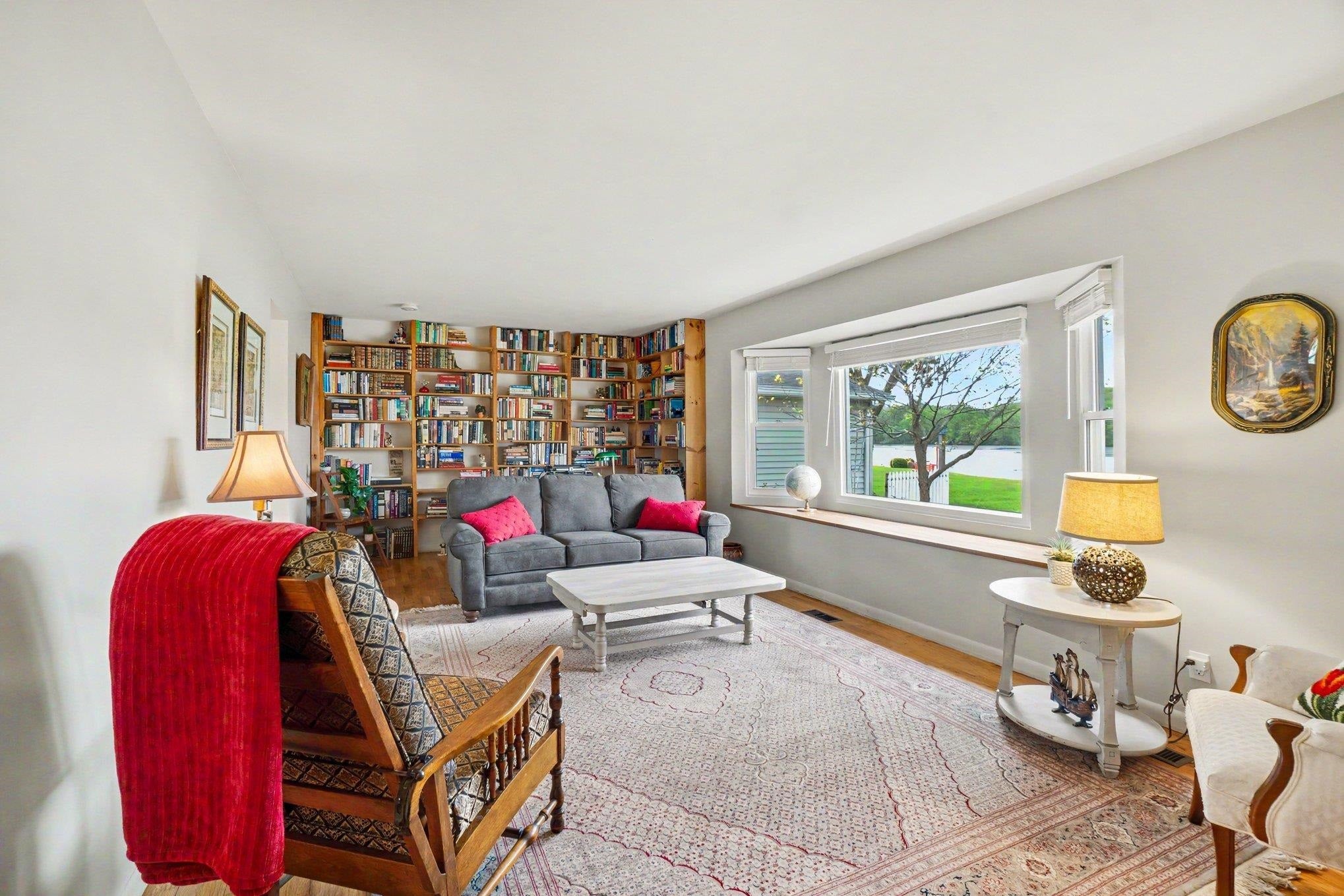 937 Riverview Drive