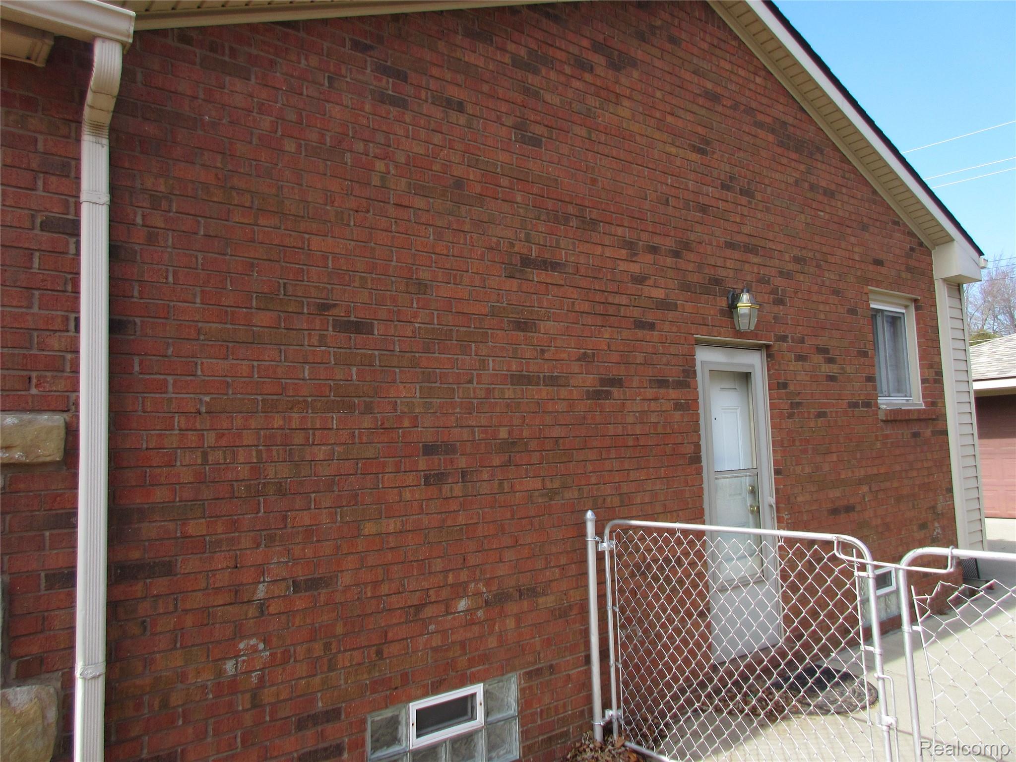 32730 Avondale Street