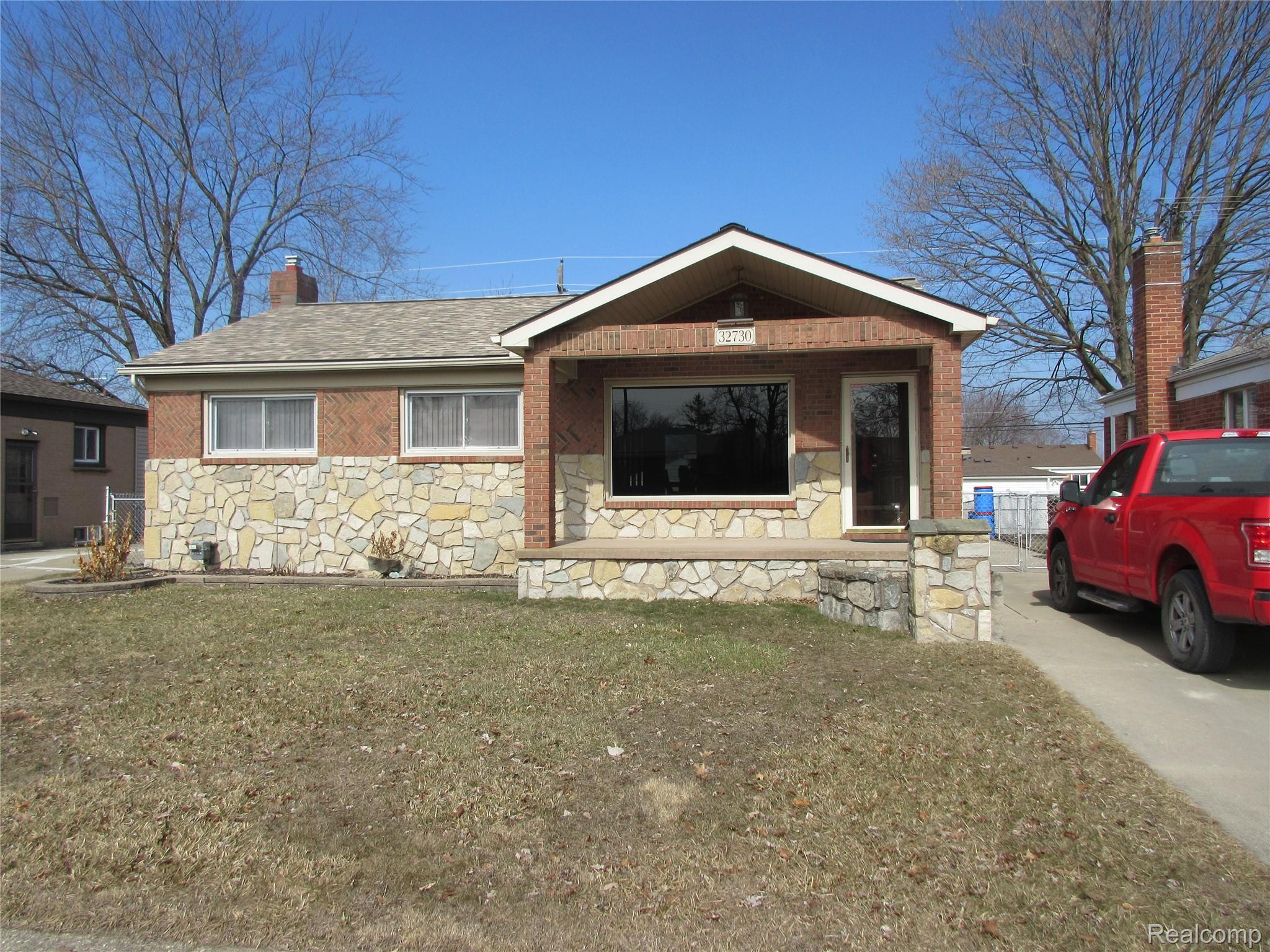 32730 Avondale Street