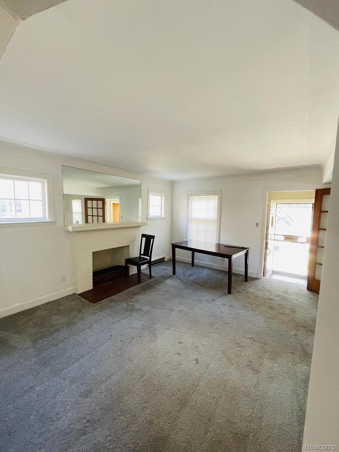 9327 Cloverlawn Street