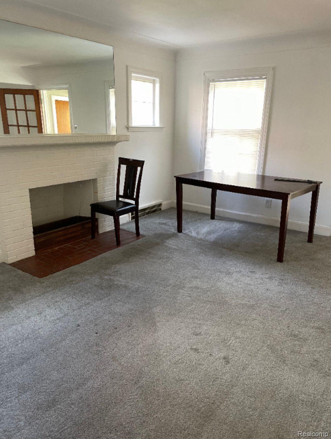 9327 Cloverlawn Street