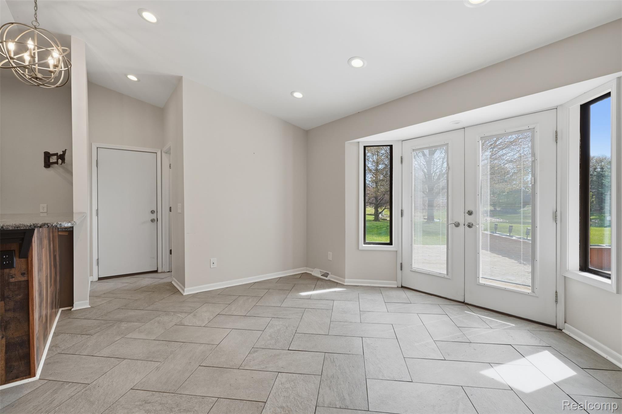 3756 Chevron Drive