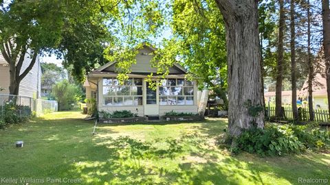 1812 Luneta Court Commerce Charter Township MI 48382