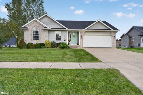 Photo of 1419 Pondview Drive, Davison Township, MI 48423 (MLS # 5050222842)