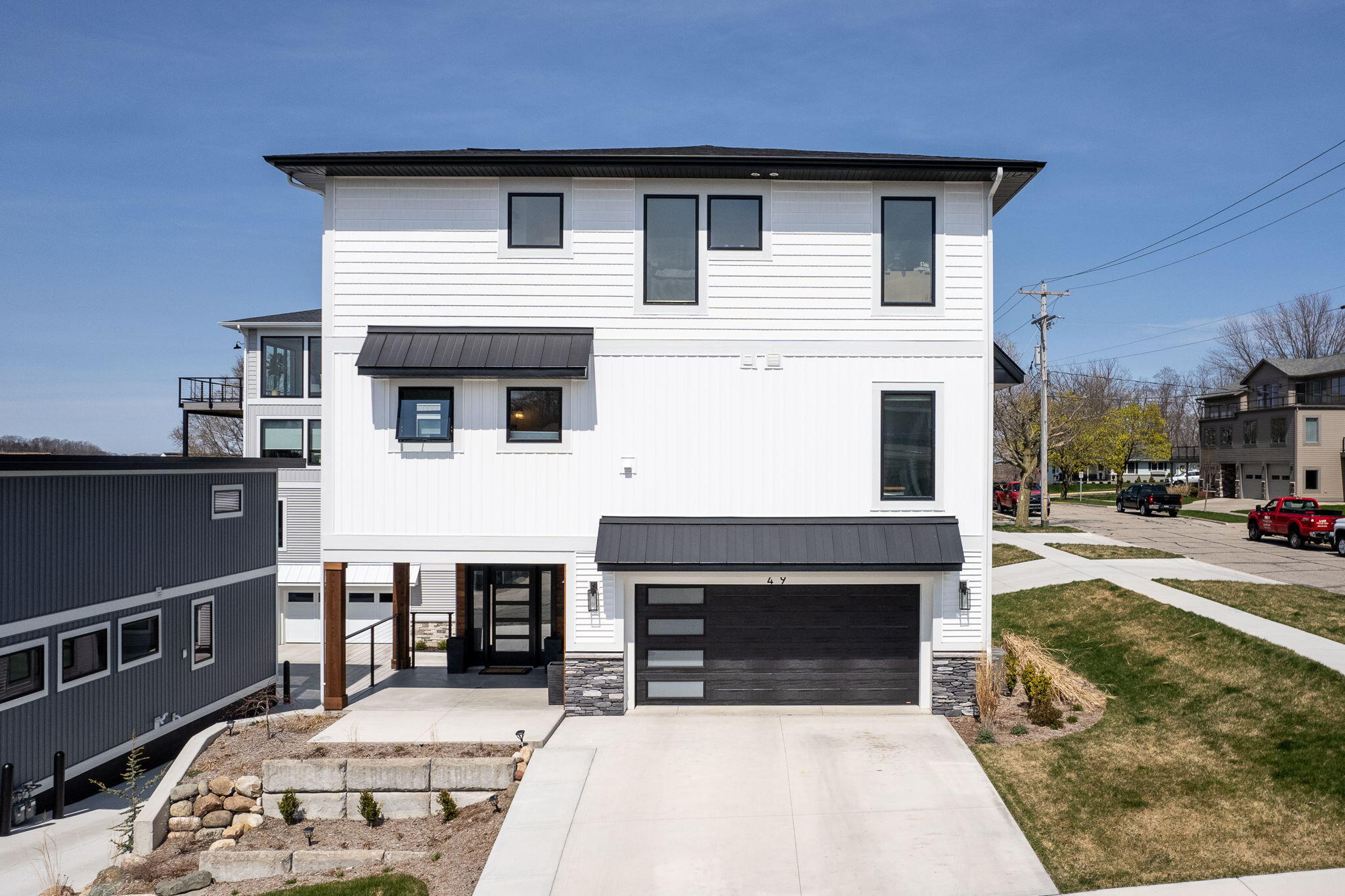 49 Howard Avenue