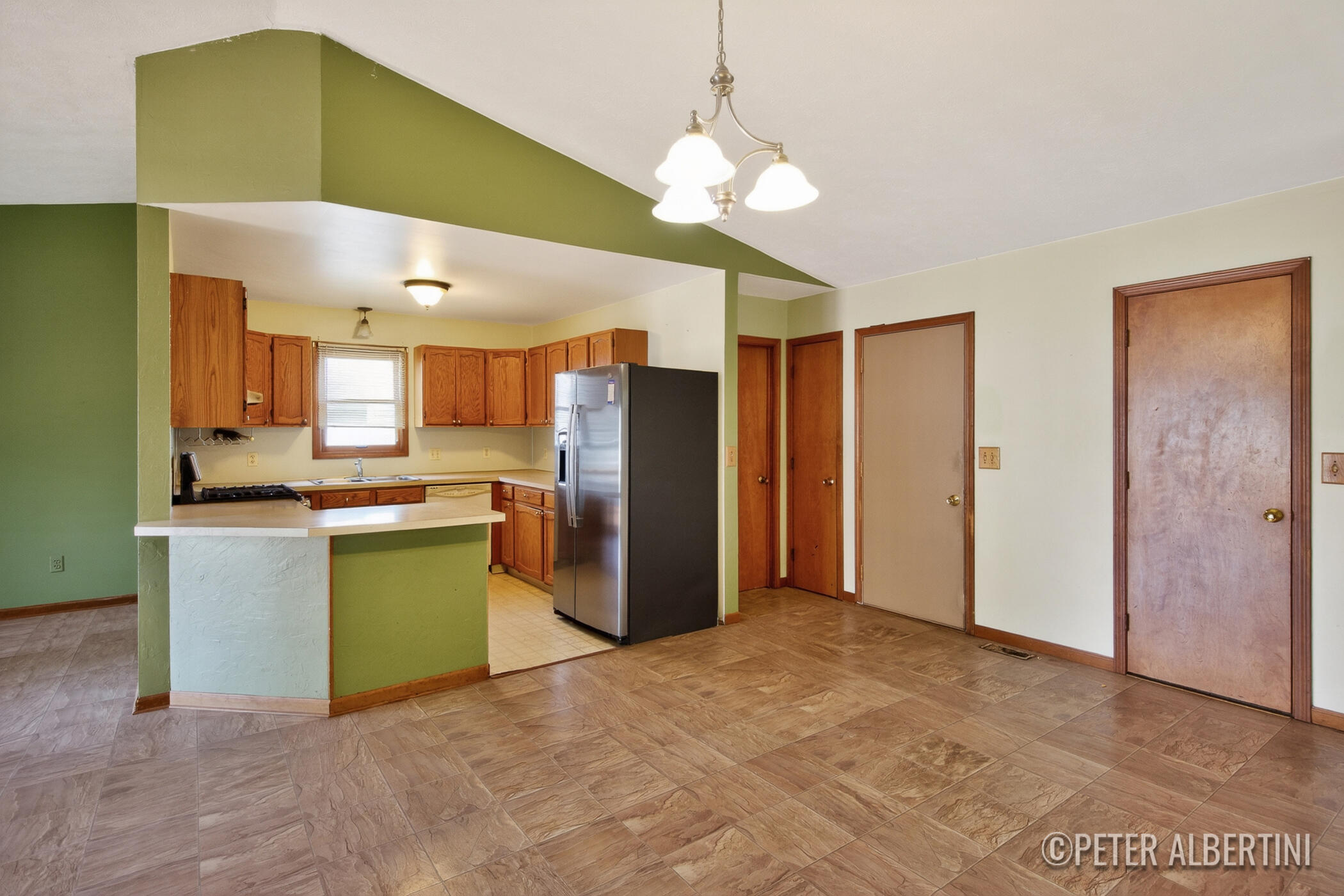 461 Macomb Avenue NW