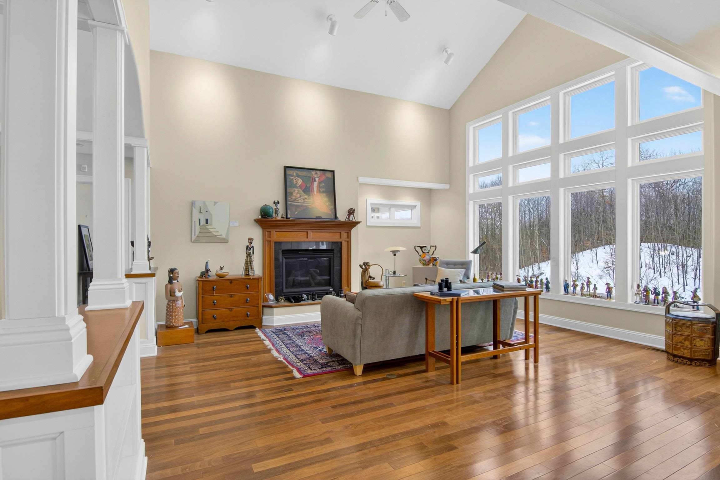 9400 E Creekside Trail