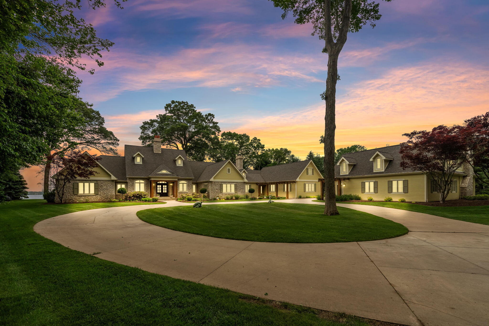 329 W Circle Drive