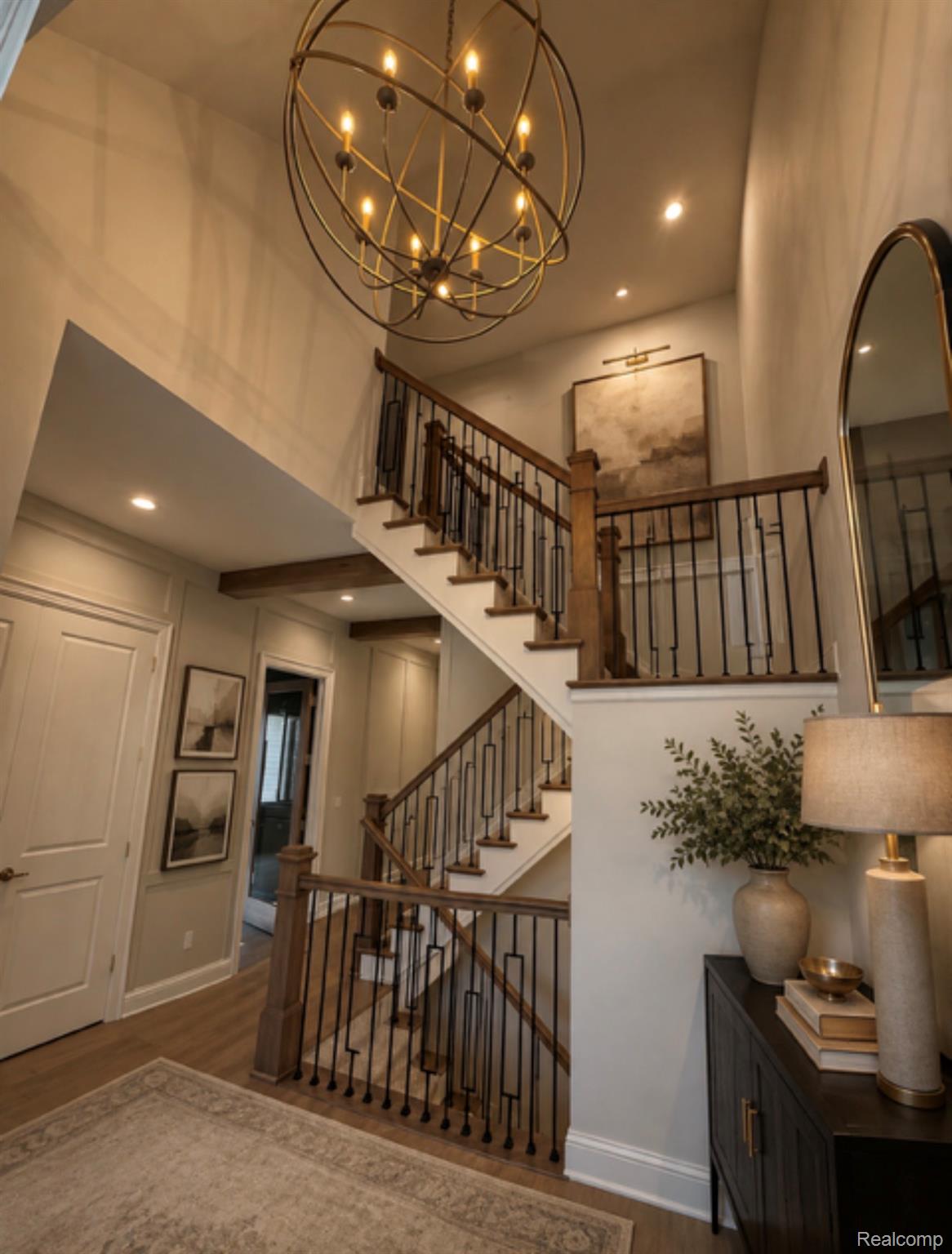 526 Maplehill Road